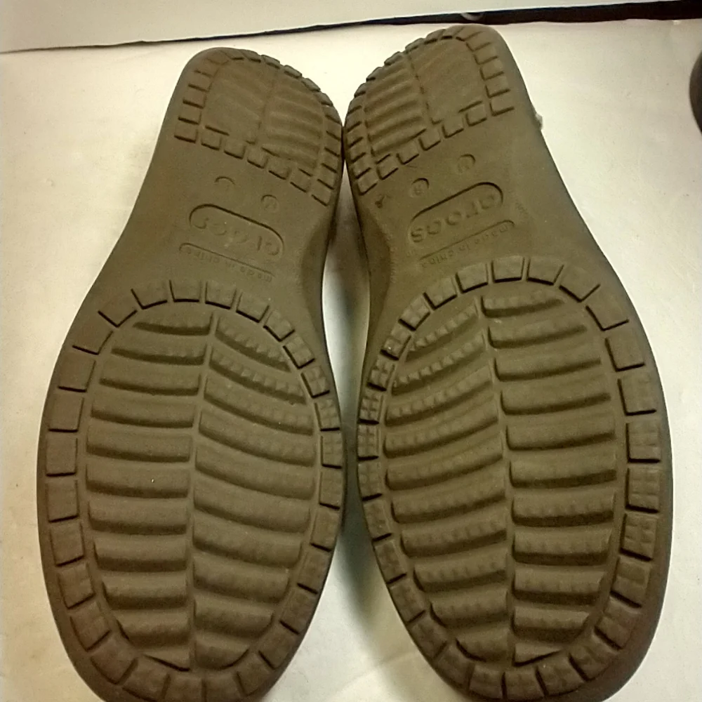 Crocs Santa Cruz Slip On Canvas Loafers Shoes Men's sz 8